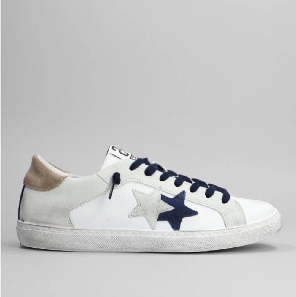2Star ⭐️Sneakers In White Suede And Leather - Picture 2 of 8